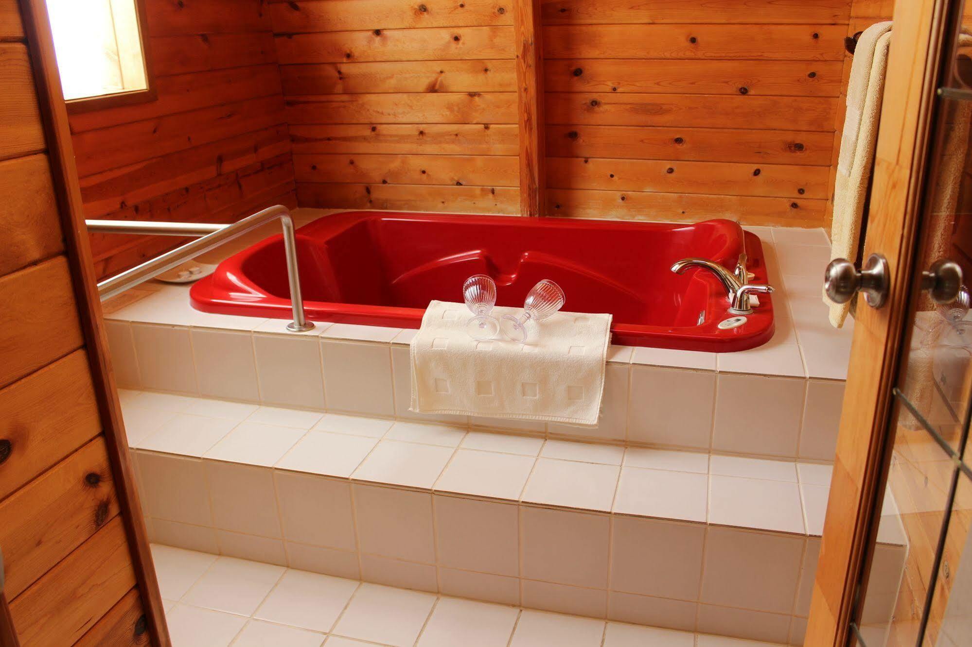 Mineral Springs Resort Fernwood Zewnętrze zdjęcie